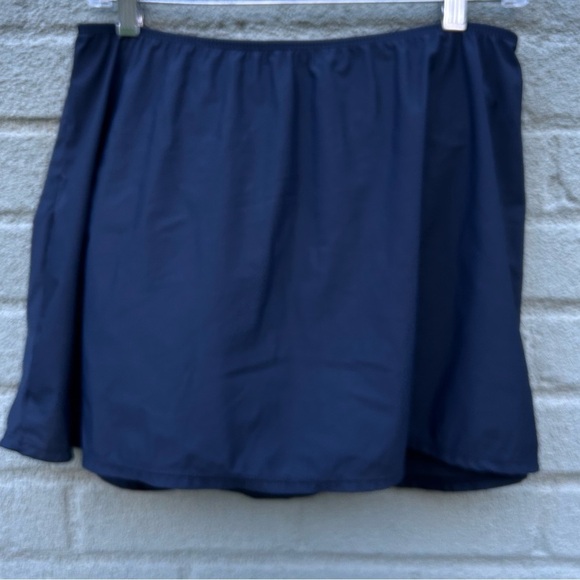 Love your ASSETS by Sara Blakely, Spanx Swim Skirt Bottoms | Size XL - Picture 1 of 5